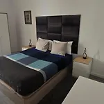 Lisbon Apartments In Anjos